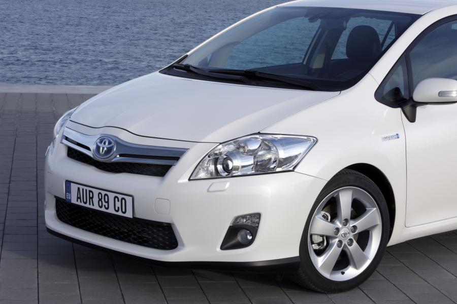  Toyota Auris HSD 2010 года  (фото 24 из 111)